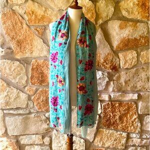 100% cotton Very soft, light weight beautiful scarves made in India.